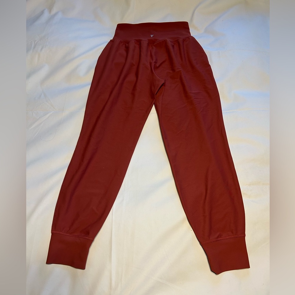 Old Navy Burgundy Jogger Pants - Picture 2 of 6